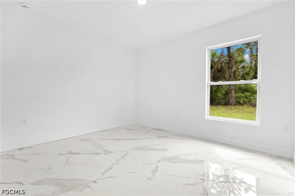 6018 Paula Avenue N Lehigh Acres FL 33971