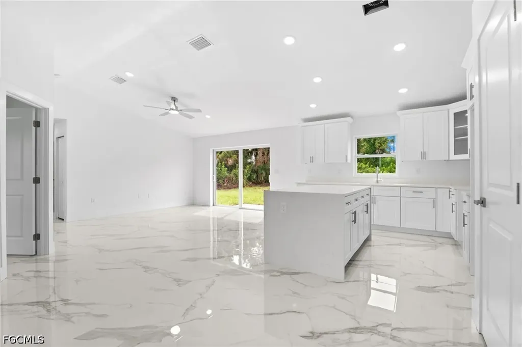 6018 Paula Avenue N Lehigh Acres FL 33971