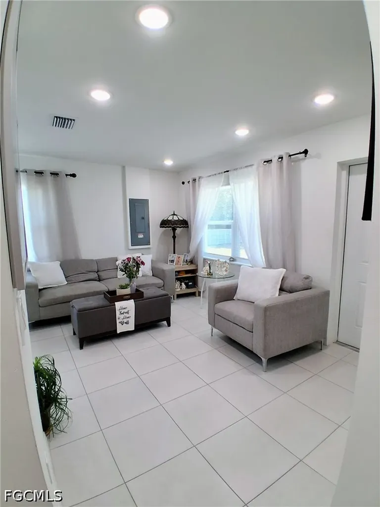 475 N Lindero Street Clewiston FL 33440