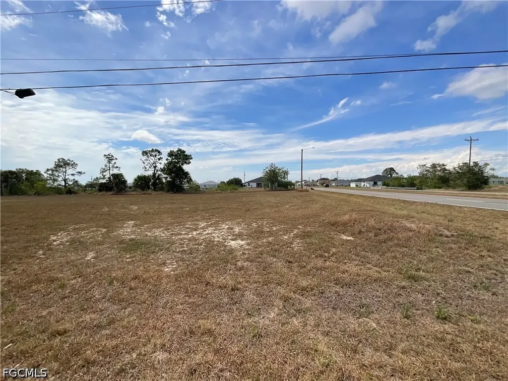 1911 NE 42nd Street Cape Coral FL 33909