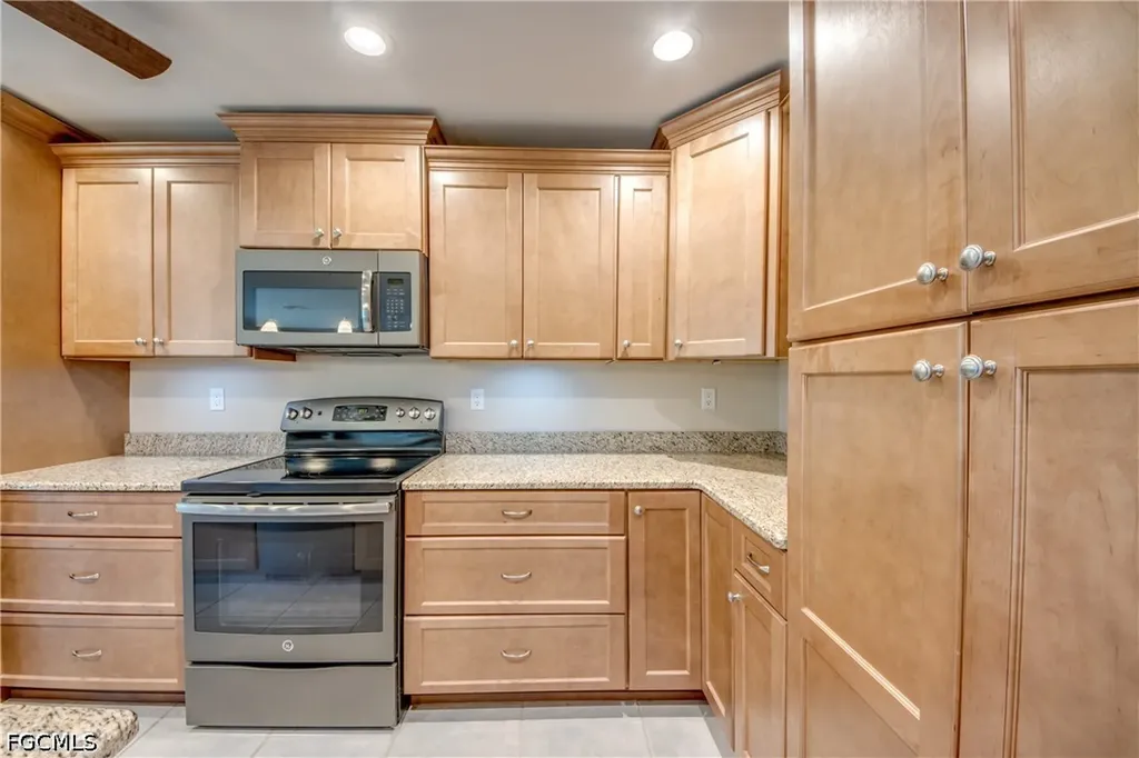 4425 SE 13th Avenue Cape Coral FL 33904