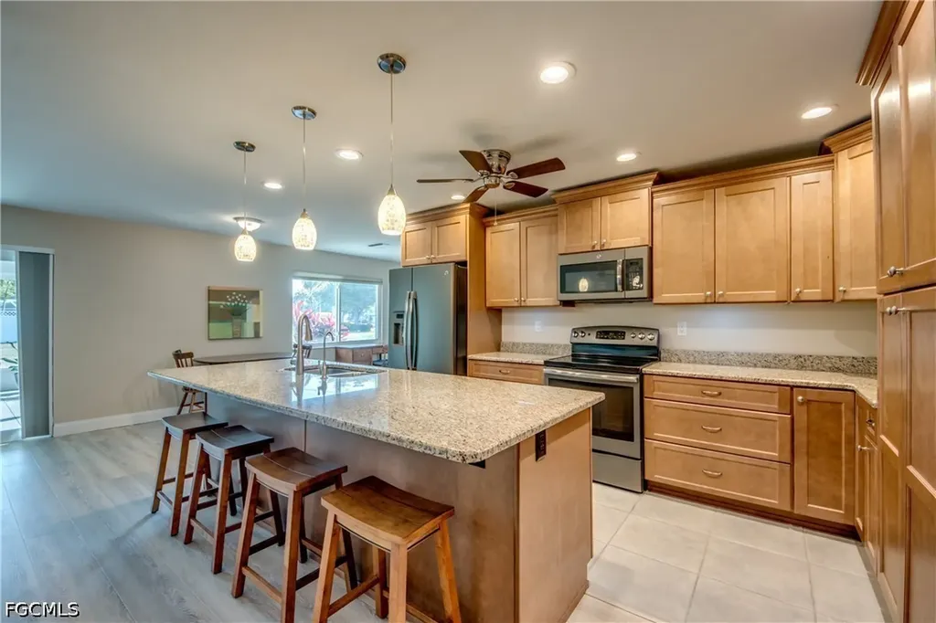 4425 SE 13th Avenue Cape Coral FL 33904