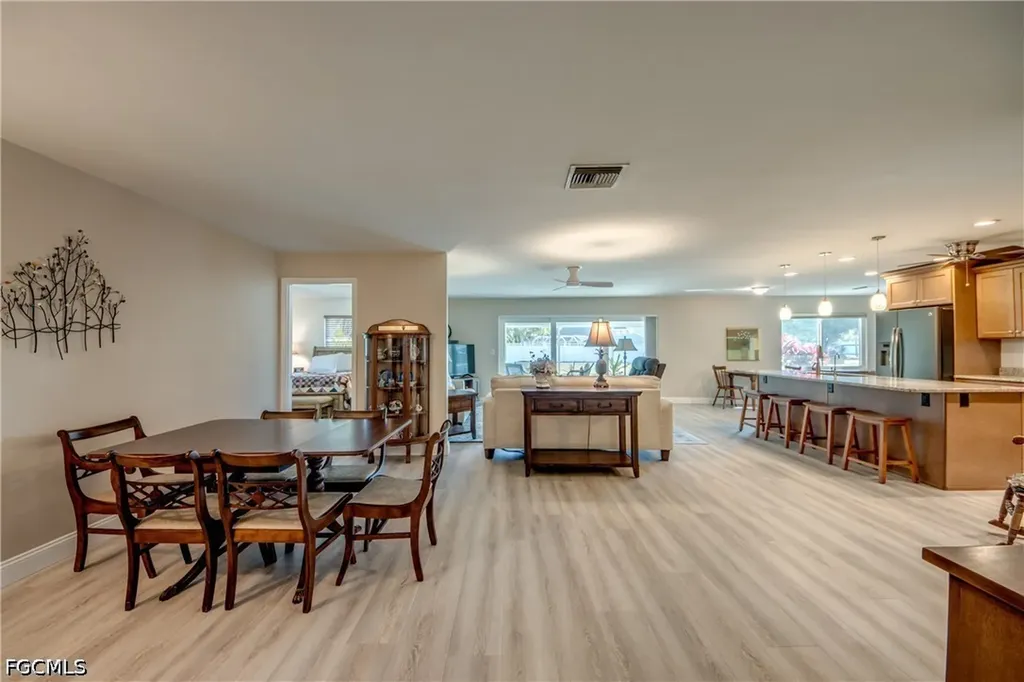 4425 SE 13th Avenue Cape Coral FL 33904