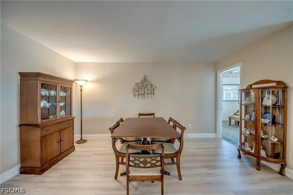 4425 SE 13th Avenue Cape Coral FL 33904
