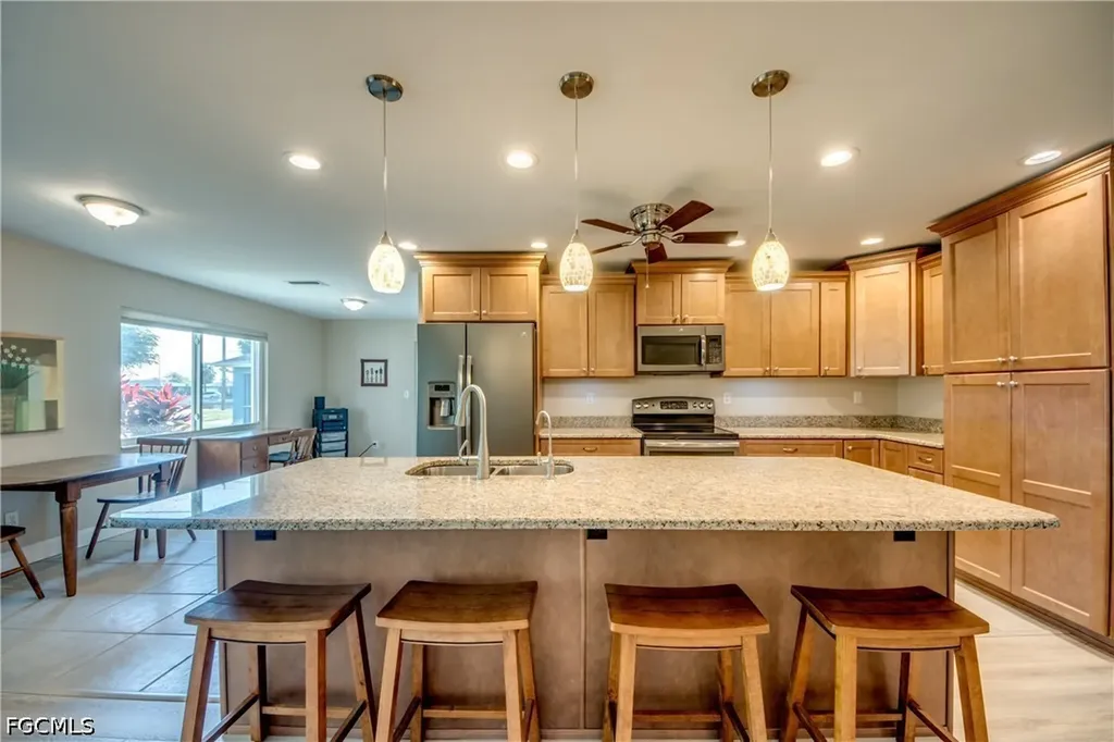 4425 SE 13th Avenue Cape Coral FL 33904