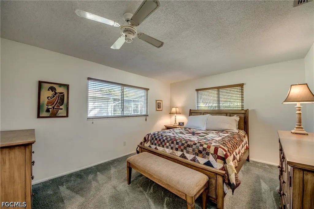 4425 SE 13th Avenue Cape Coral FL 33904