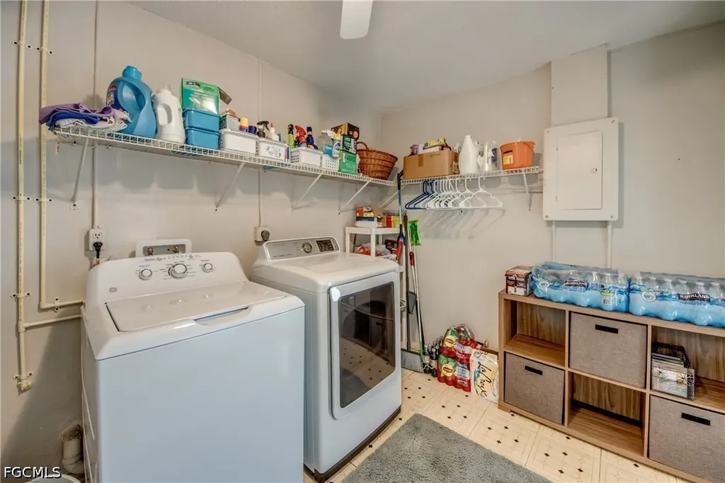 4425 SE 13th Avenue Cape Coral FL 33904
