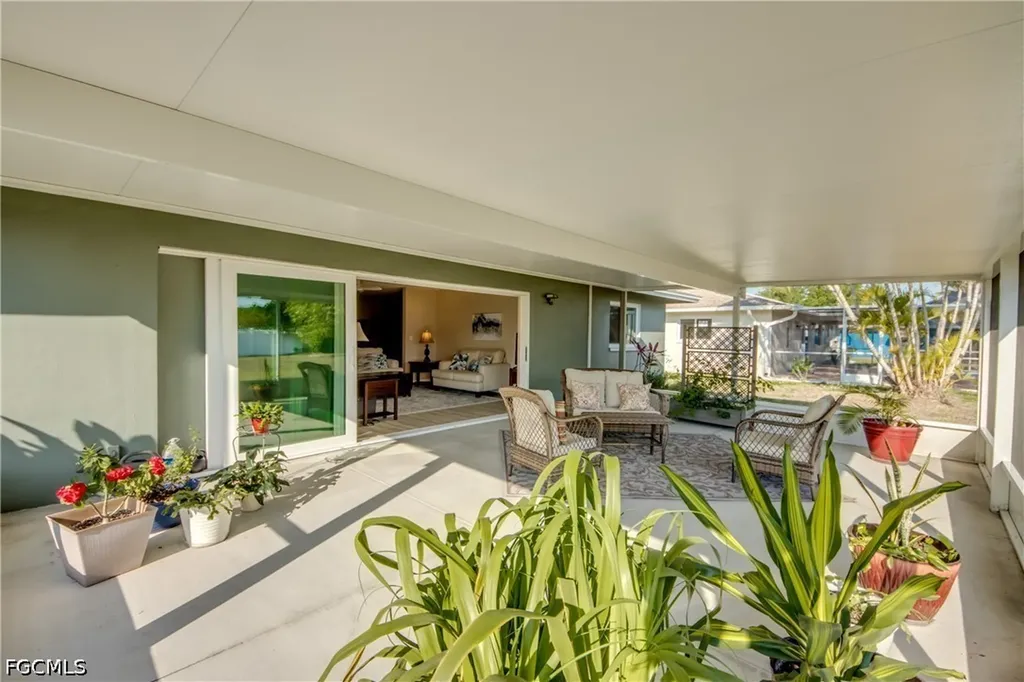 4425 SE 13th Avenue Cape Coral FL 33904