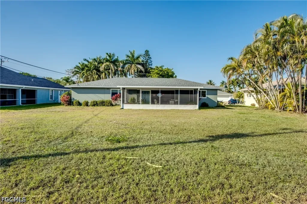 4425 SE 13th Avenue Cape Coral FL 33904