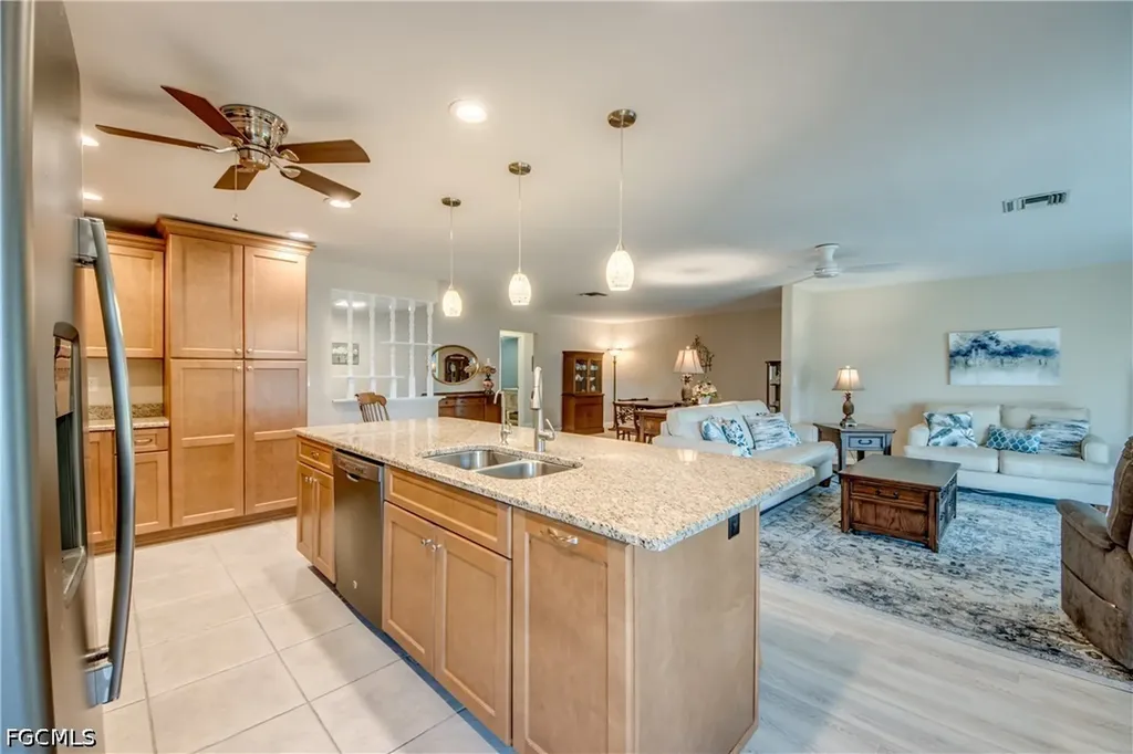 4425 SE 13th Avenue Cape Coral FL 33904