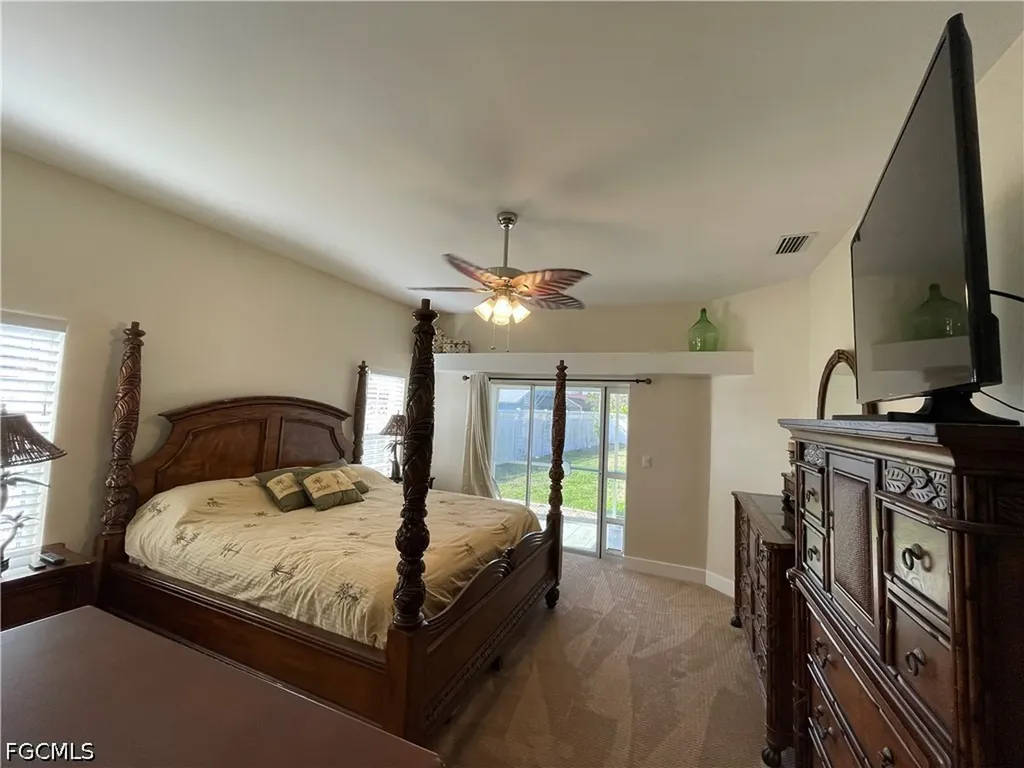 4436 SE 11th Place Cape Coral FL 33904