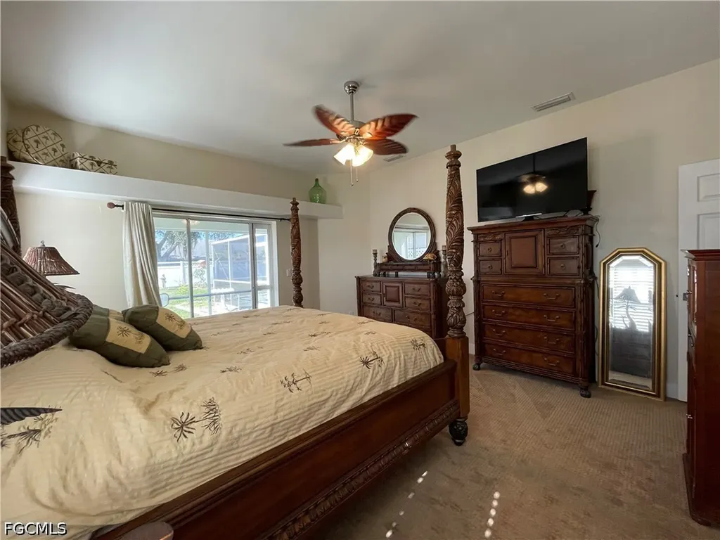 4436 SE 11th Place Cape Coral FL 33904
