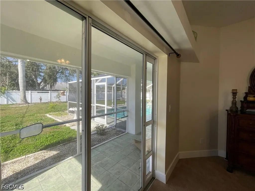4436 SE 11th Place Cape Coral FL 33904