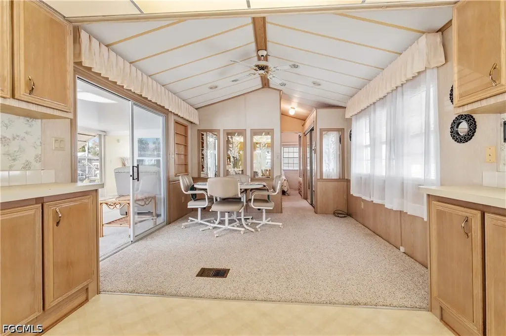 184 Caravan Circle North Fort Myers FL 33903
