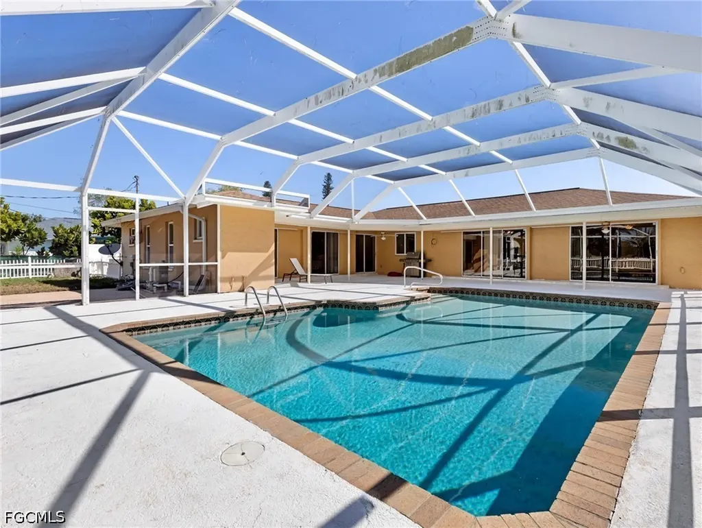 7018 Overlook Drive Fort Myers FL 33919