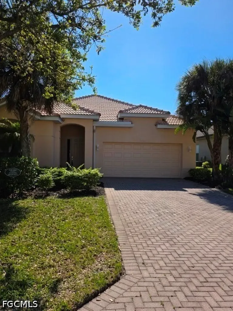 2267 Bainmar Drive Lehigh Acres FL 33973