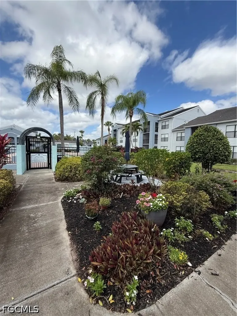 13605 Eagle Ridge Drive Fort Myers FL 33912