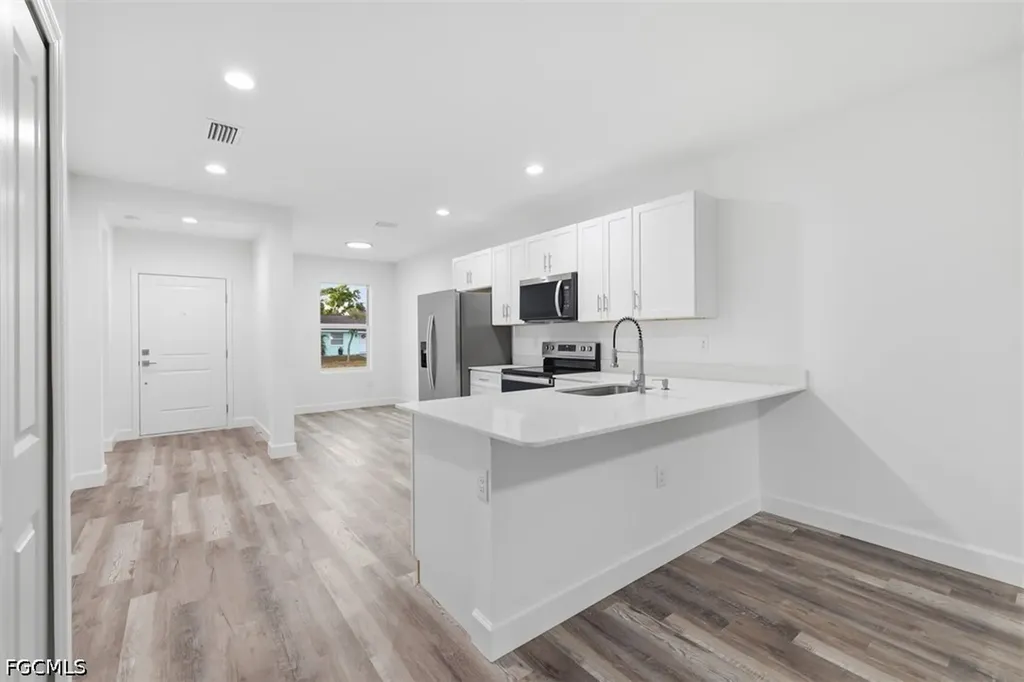 9275 Anita Avenue Englewood FL 34224
