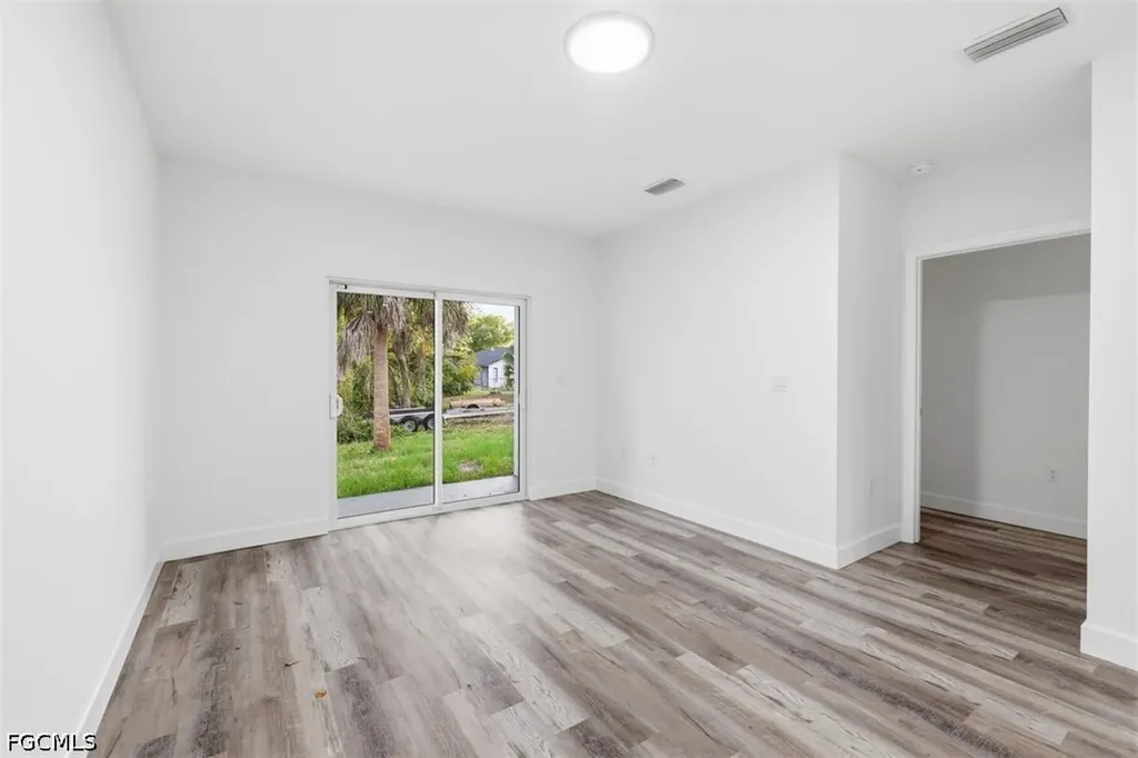 9275 Anita Avenue Englewood FL 34224