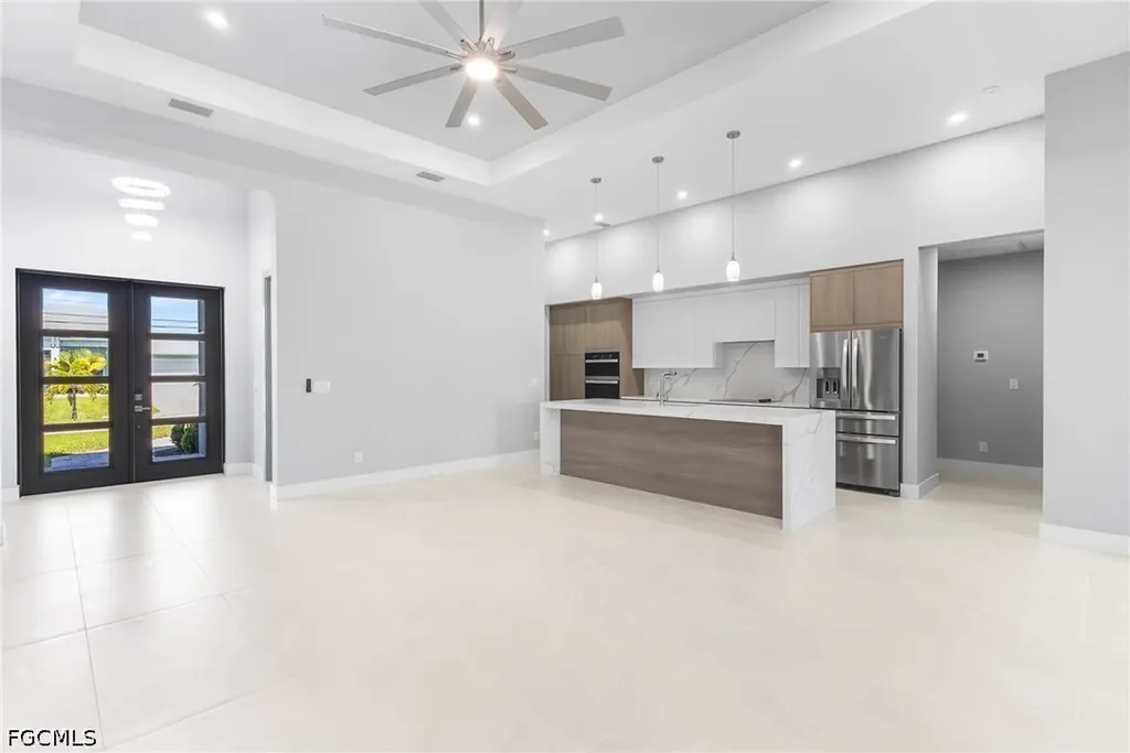 141 SW 35th Avenue Cape Coral FL 33991