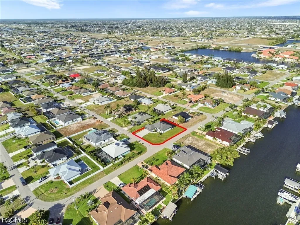 141 SW 35th Avenue Cape Coral FL 33991