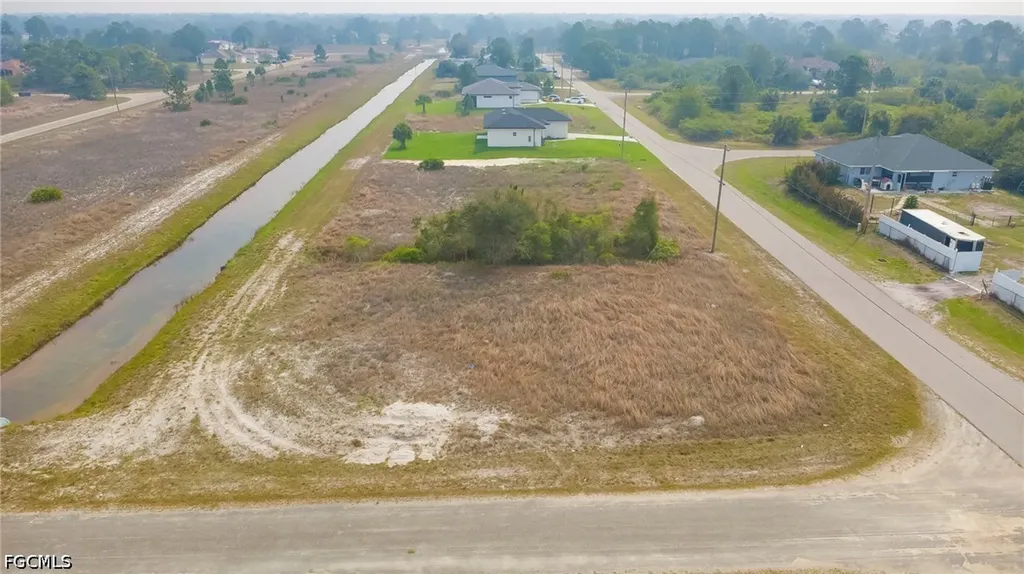 831 Colyer Street E Lehigh Acres FL 33974