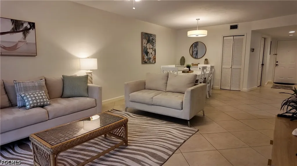 509 Roma Court Naples FL 34110