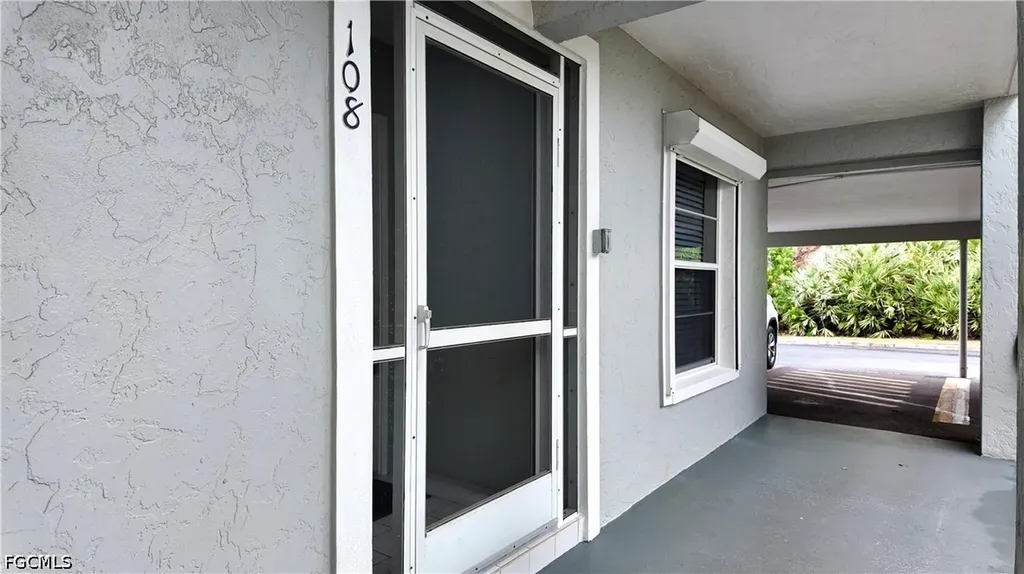 509 Roma Court Naples FL 34110