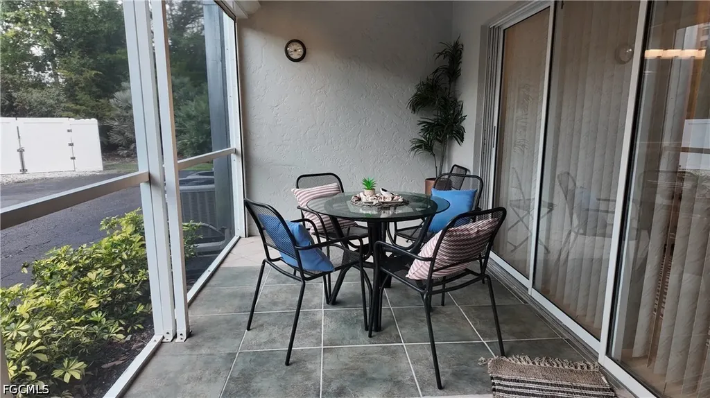 509 Roma Court Naples FL 34110