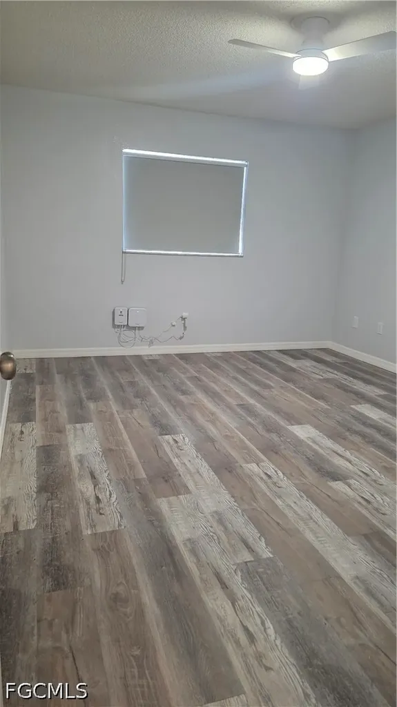 1214 SE 8th Avenue Cape Coral FL 33990