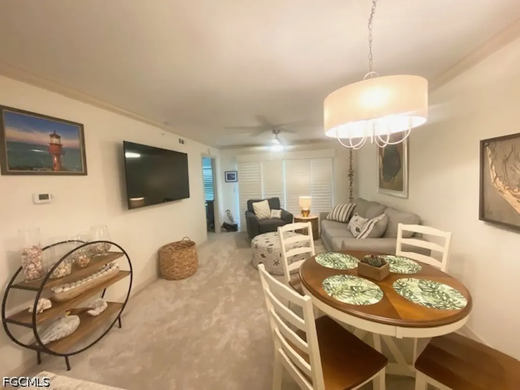 16007 Davis Road Fort Myers FL 33908