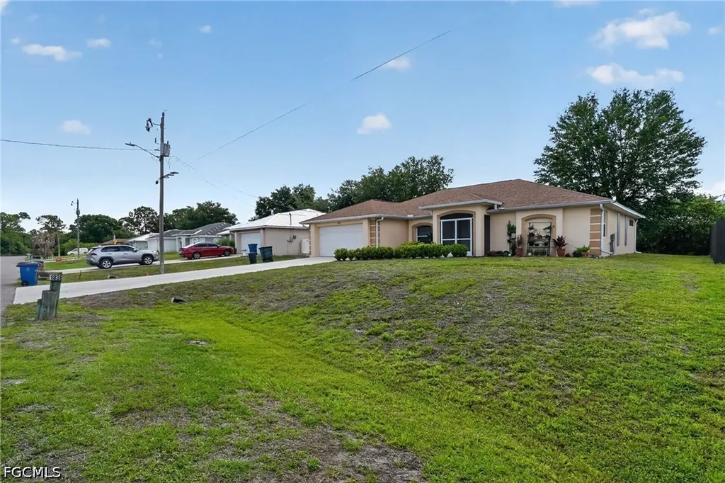 1838 Jovita Avenue Lehigh Acres FL 33972