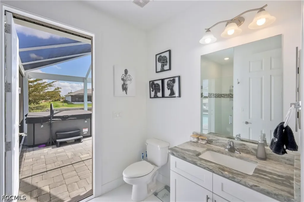 2319 NW 38th Avenue Cape Coral FL 33993
