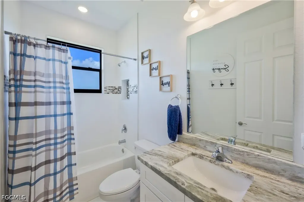 2319 NW 38th Avenue Cape Coral FL 33993