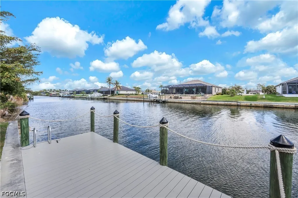 2319 NW 38th Avenue Cape Coral FL 33993