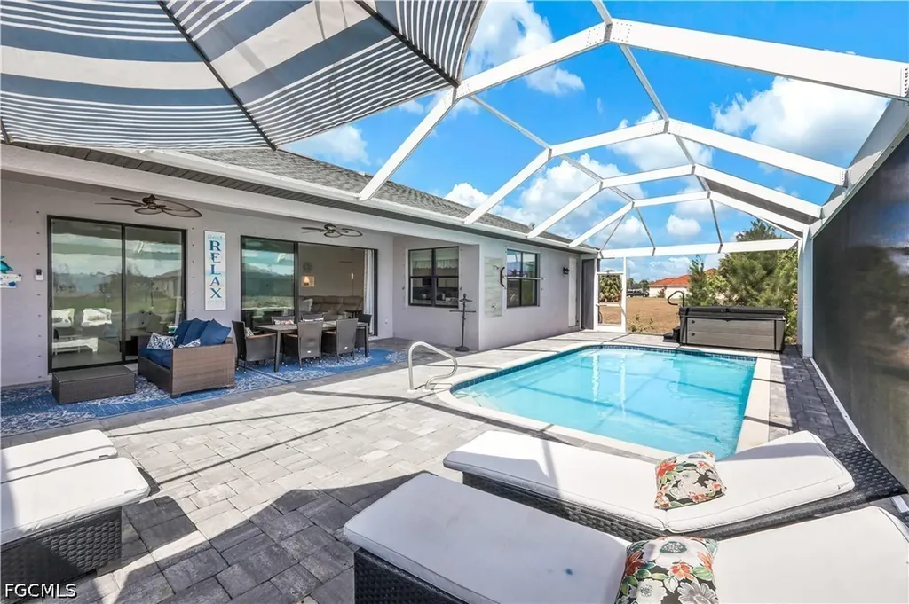 2319 NW 38th Avenue Cape Coral FL 33993