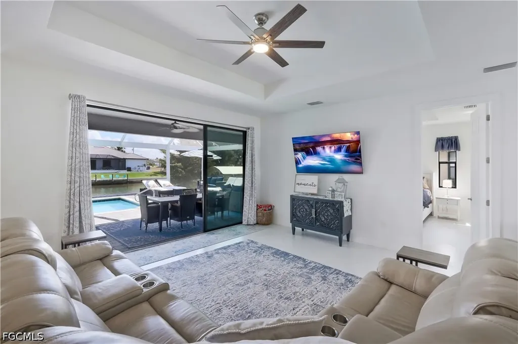 2319 NW 38th Avenue Cape Coral FL 33993