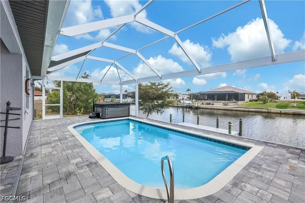 2319 NW 38th Avenue Cape Coral FL 33993