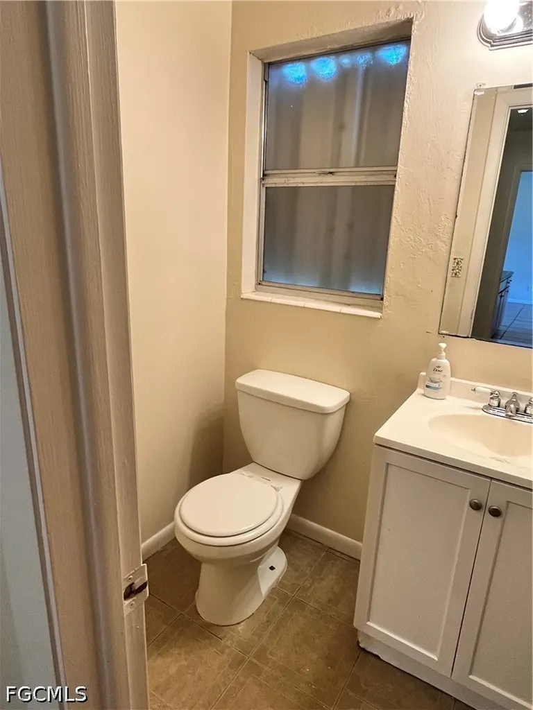 1515 Medford Place Lehigh Acres FL 33936
