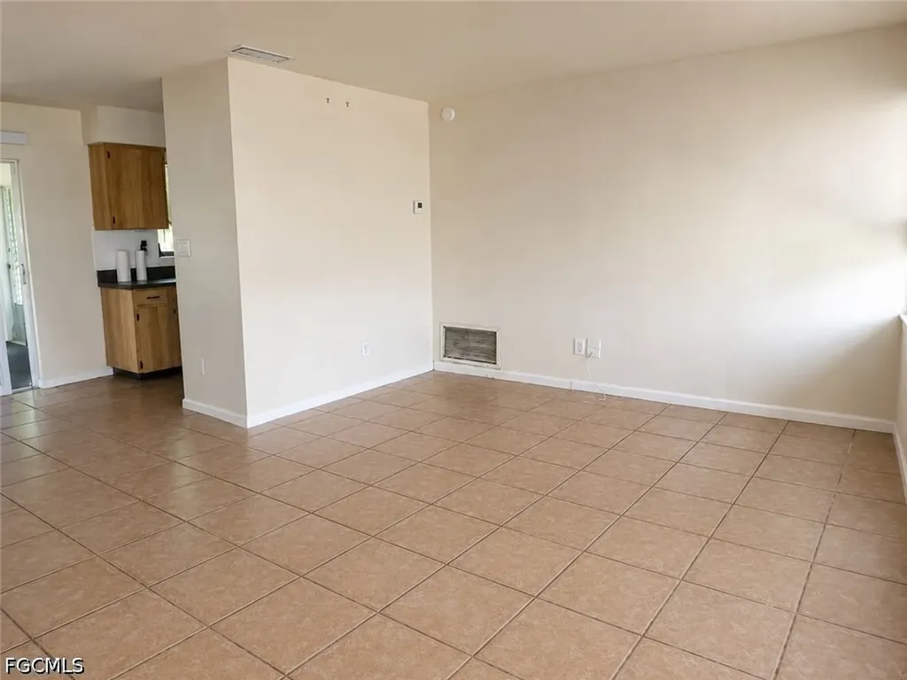 1515 Medford Place Lehigh Acres FL 33936