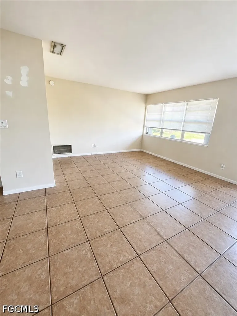 1515 Medford Place Lehigh Acres FL 33936