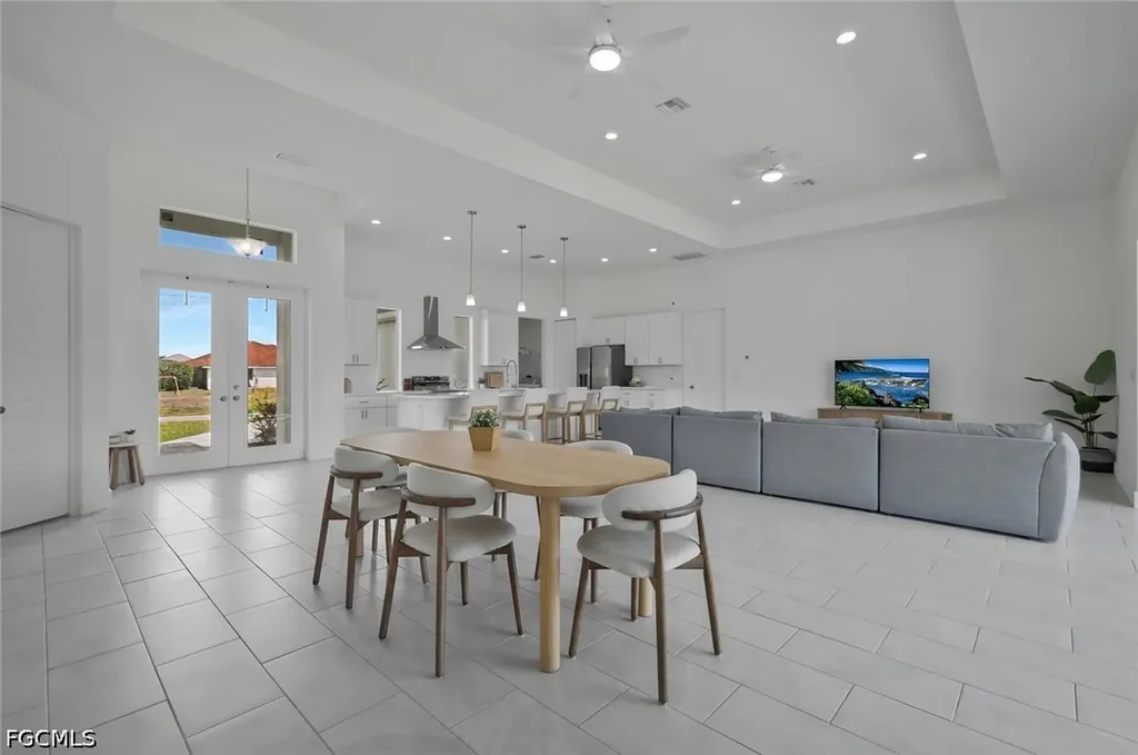 1428 NW 27th Place Cape Coral FL 33993