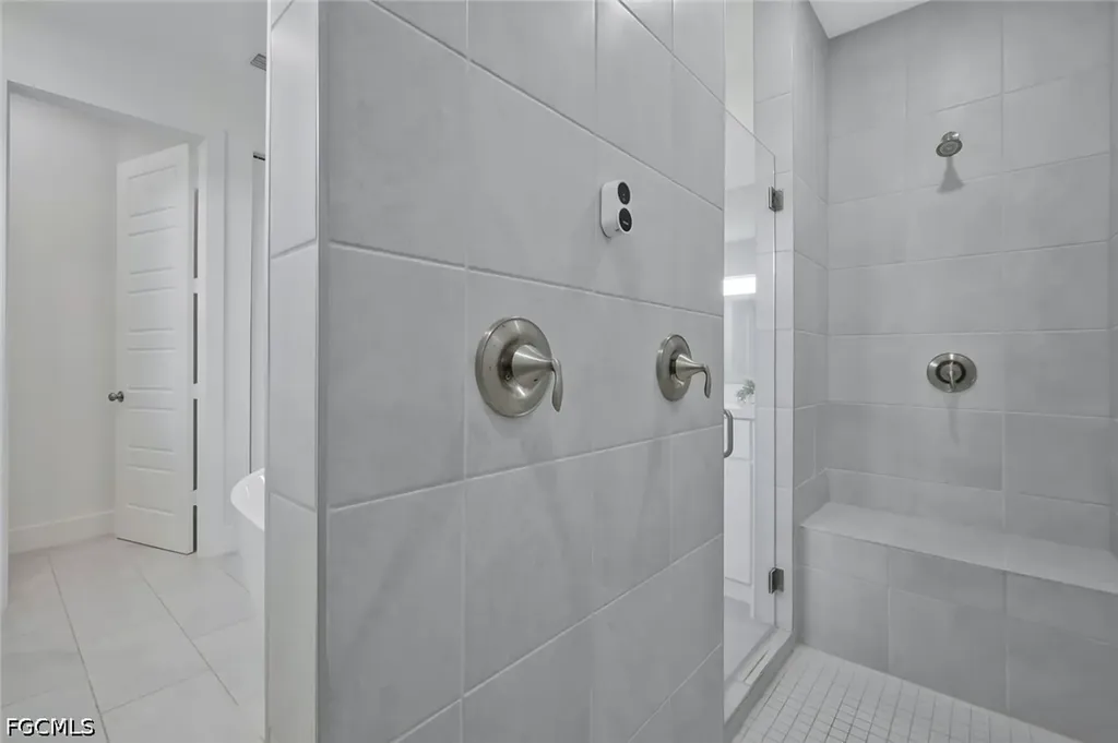 1428 NW 27th Place Cape Coral FL 33993