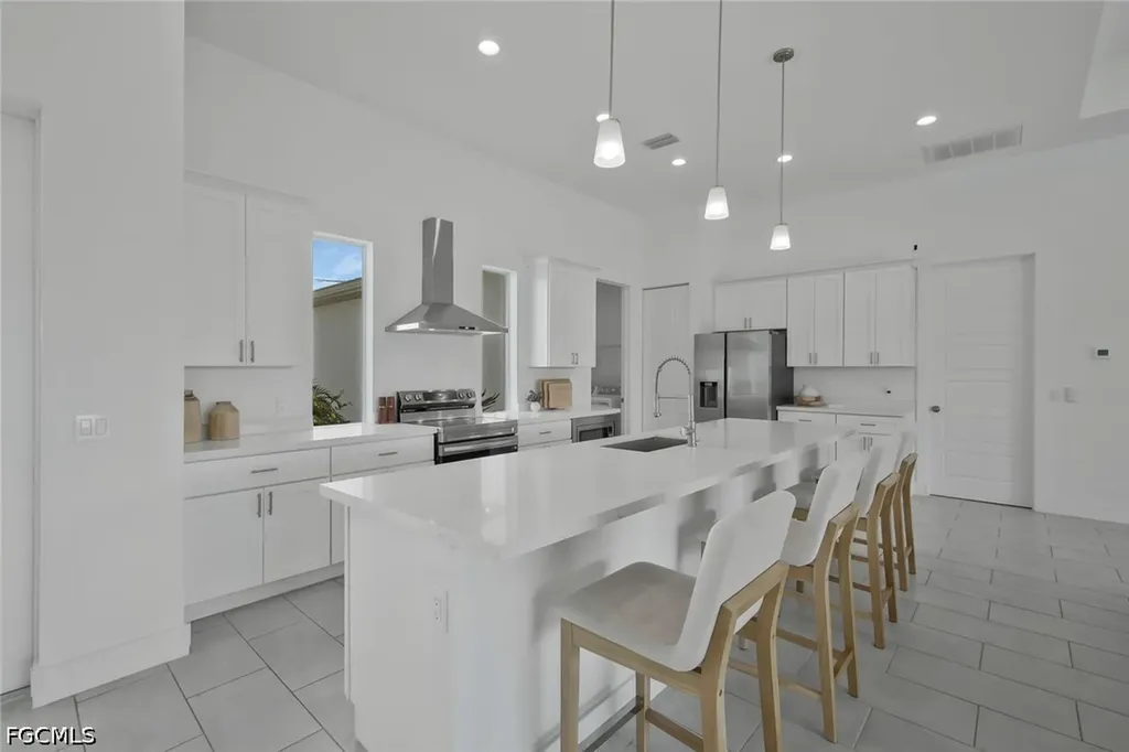 1428 NW 27th Place Cape Coral FL 33993