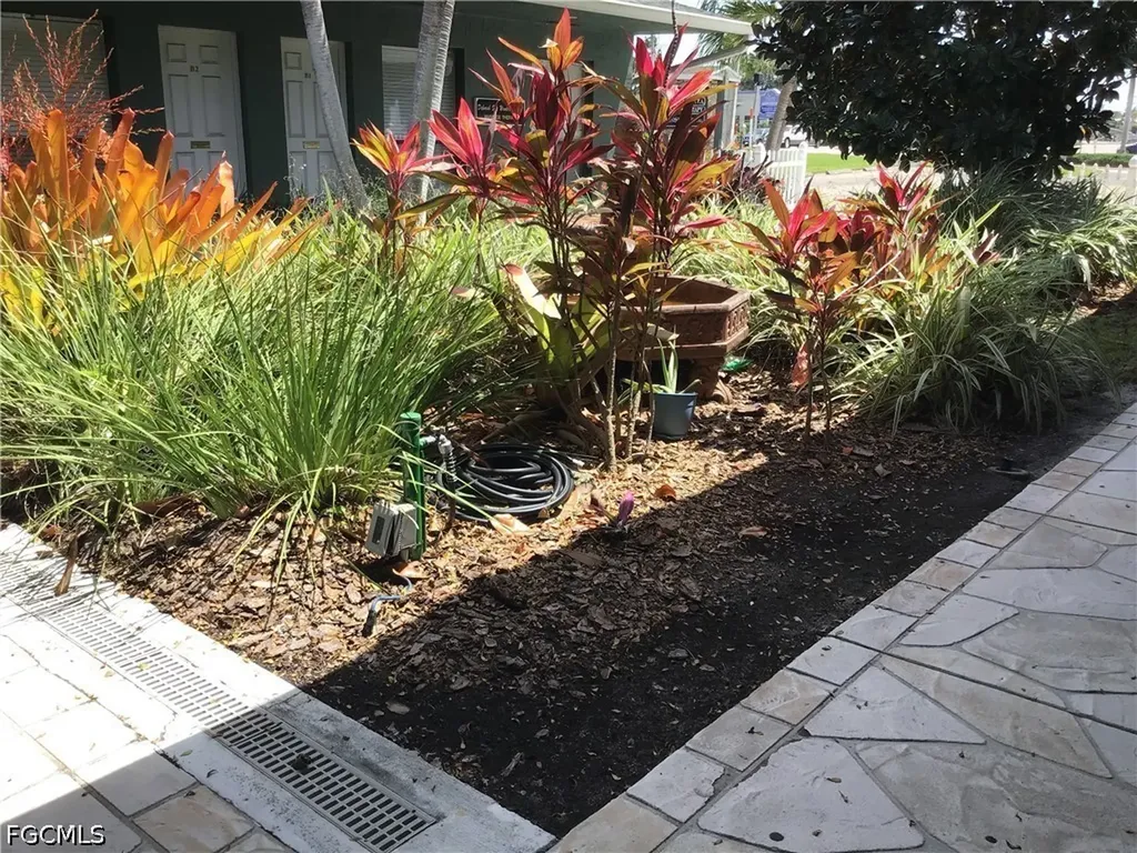 4020 Del Prado Boulevard S Cape Coral FL 33904