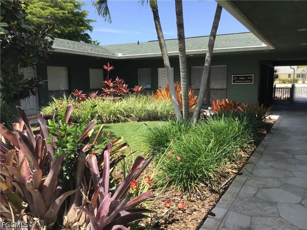 4020 Del Prado Boulevard S Cape Coral FL 33904