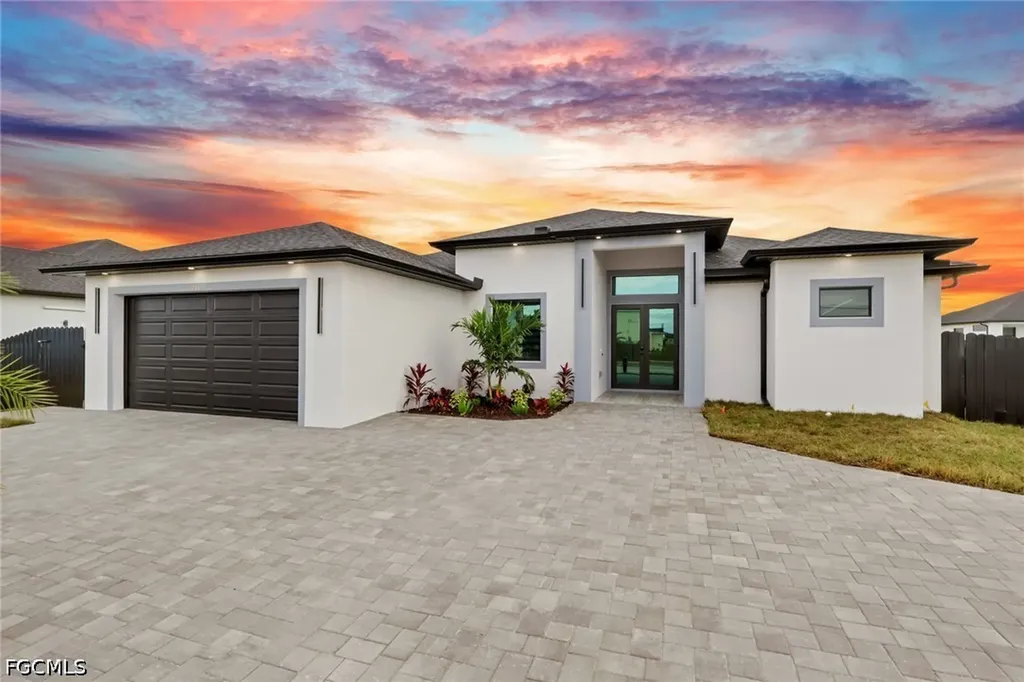 246 Gleason Parkway Cape Coral FL 33914