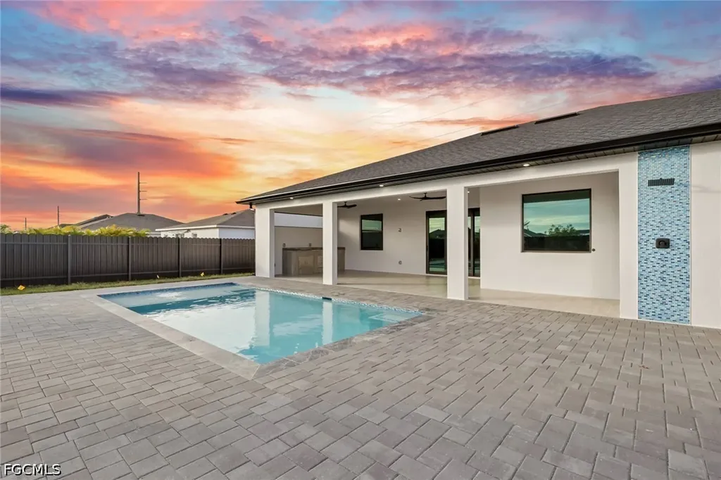 246 Gleason Parkway Cape Coral FL 33914