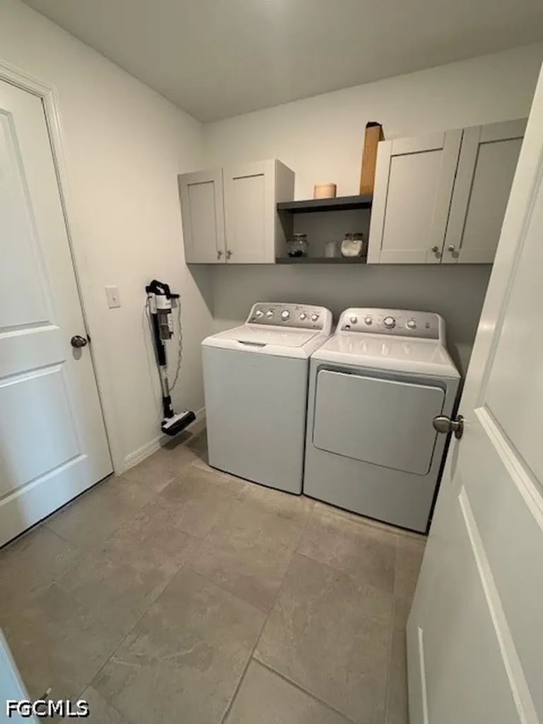 3892 Treasure Oak Way Fort Myers FL 33905