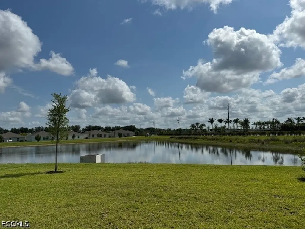 3892 Treasure Oak Way Fort Myers FL 33905